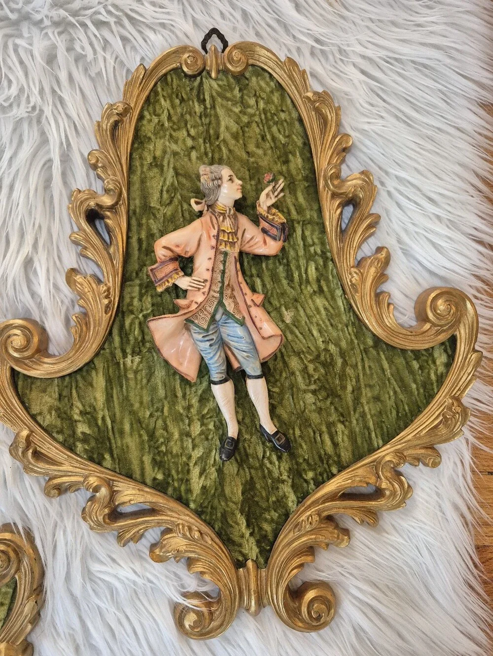 Vintage-Style Green Velvet and Gold Wall Plaques (Pair)